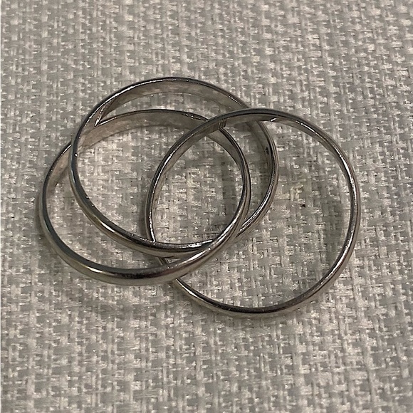 Interlocking Rolling Ring in Platinum, 6g Solid - Picture 2 of 8